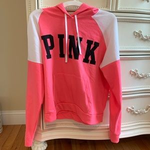 VS pink light pullover hoodie